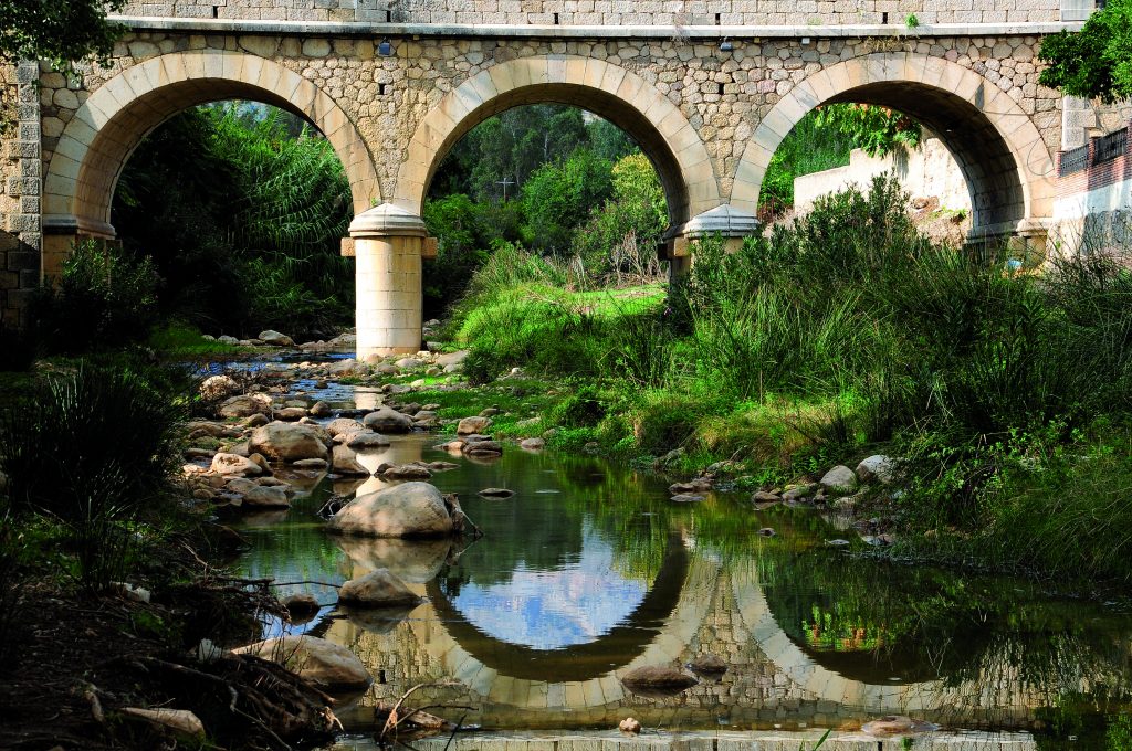 Puente río de la Cueva (Riogordo)
